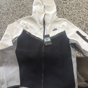 Nike Tech men’s full zip White, Black, and Gray Hoodie